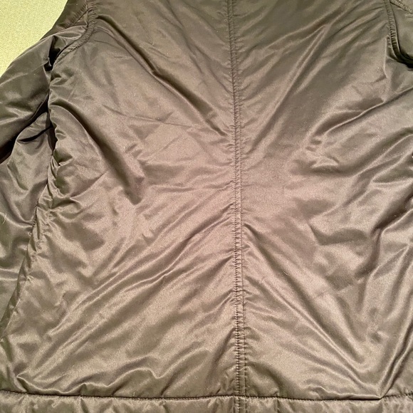 Women’s Patagonia Black Button Up Jacket - Picture 3 of 4